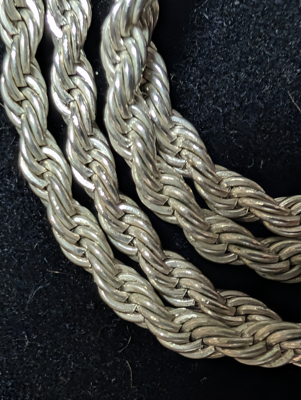 20 Inch Silver twisted Rope Chain - Picture 7 of 8
